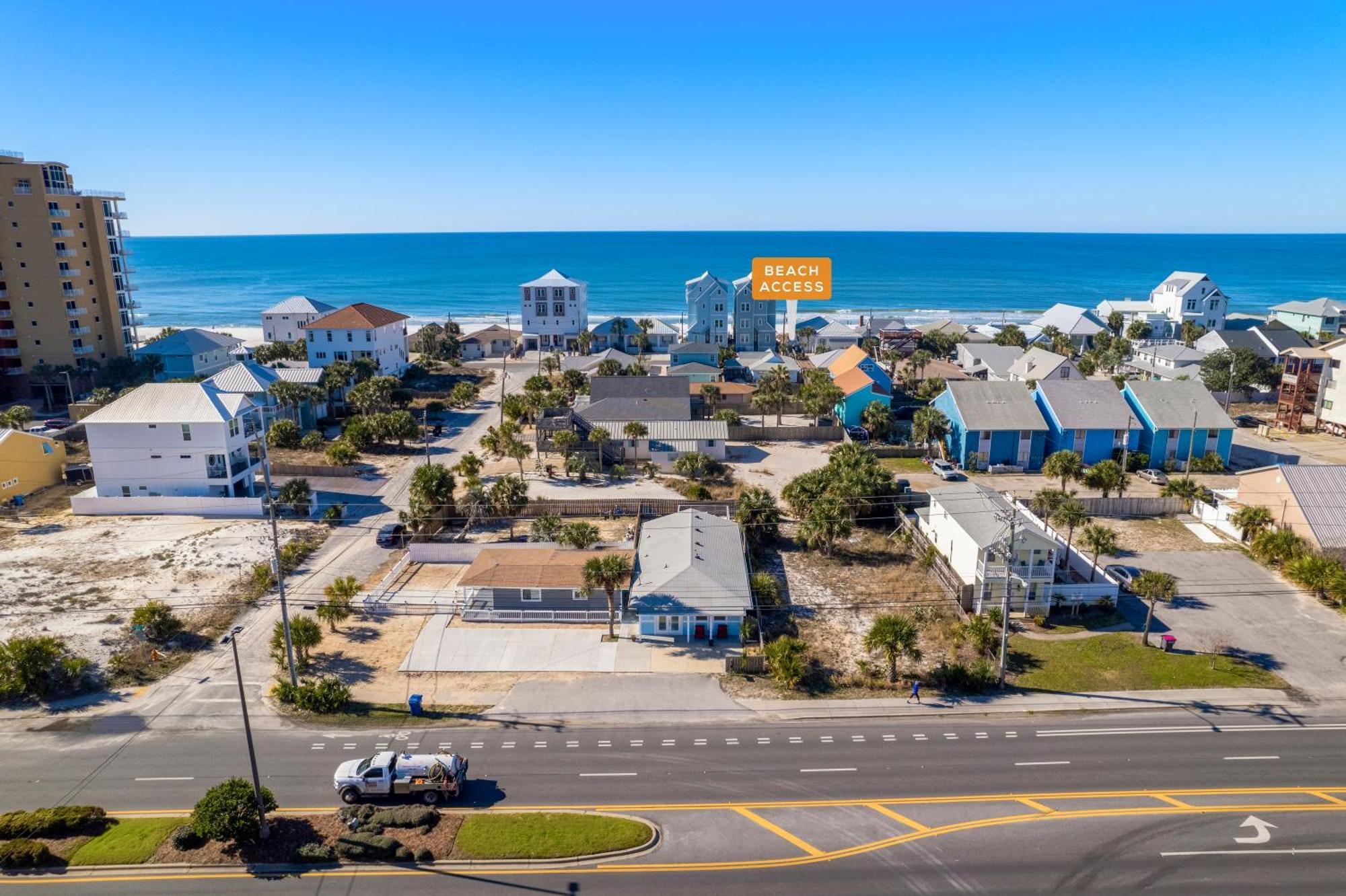 Charming Beach House! Just Steps From The Beach! Sleeps 8! By Dolce Vita Getaways Villa Panama City Beach Exterior photo