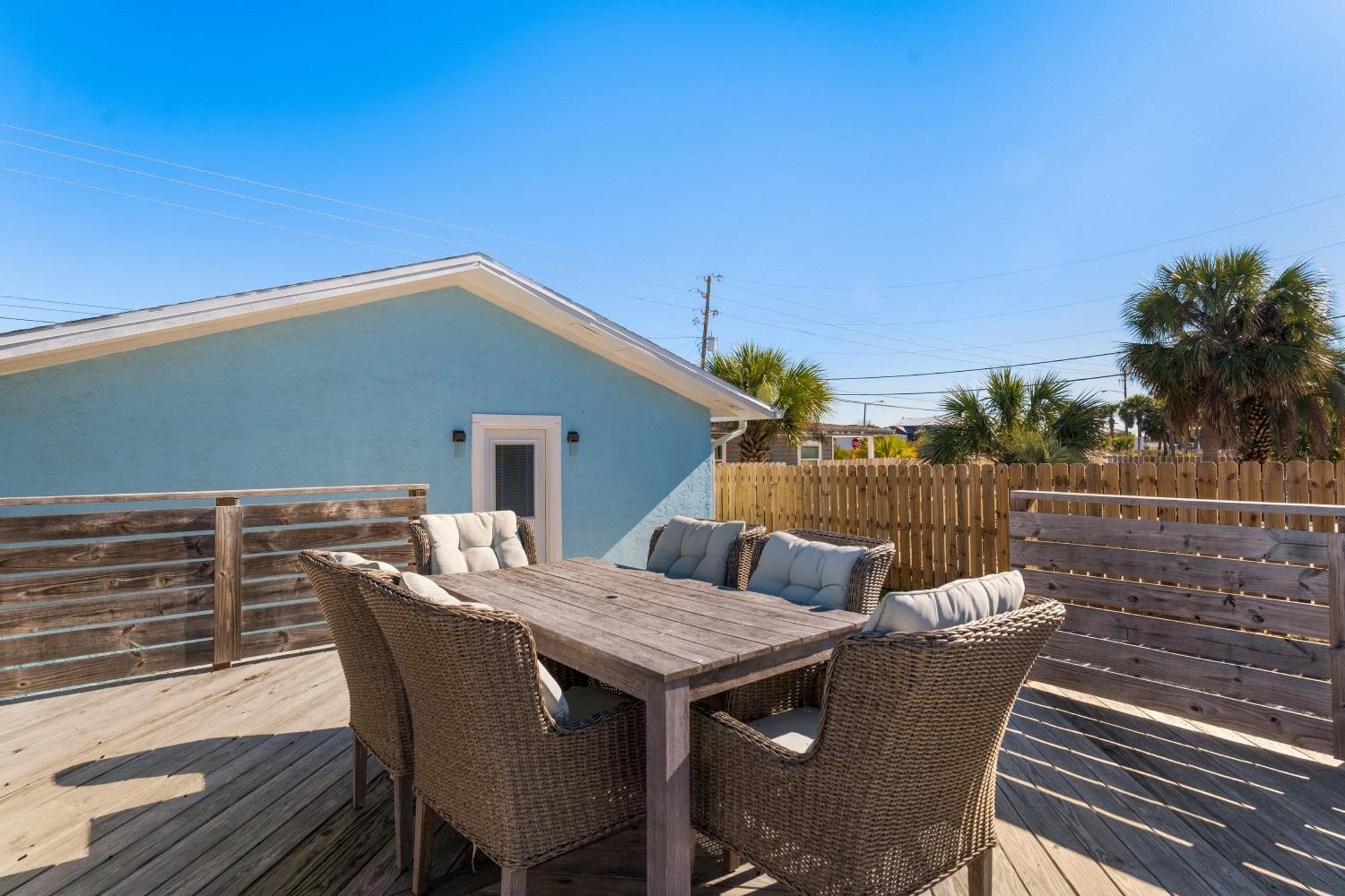 Charming Beach House! Just Steps From The Beach! Sleeps 8! By Dolce Vita Getaways Villa Panama City Beach Exterior photo